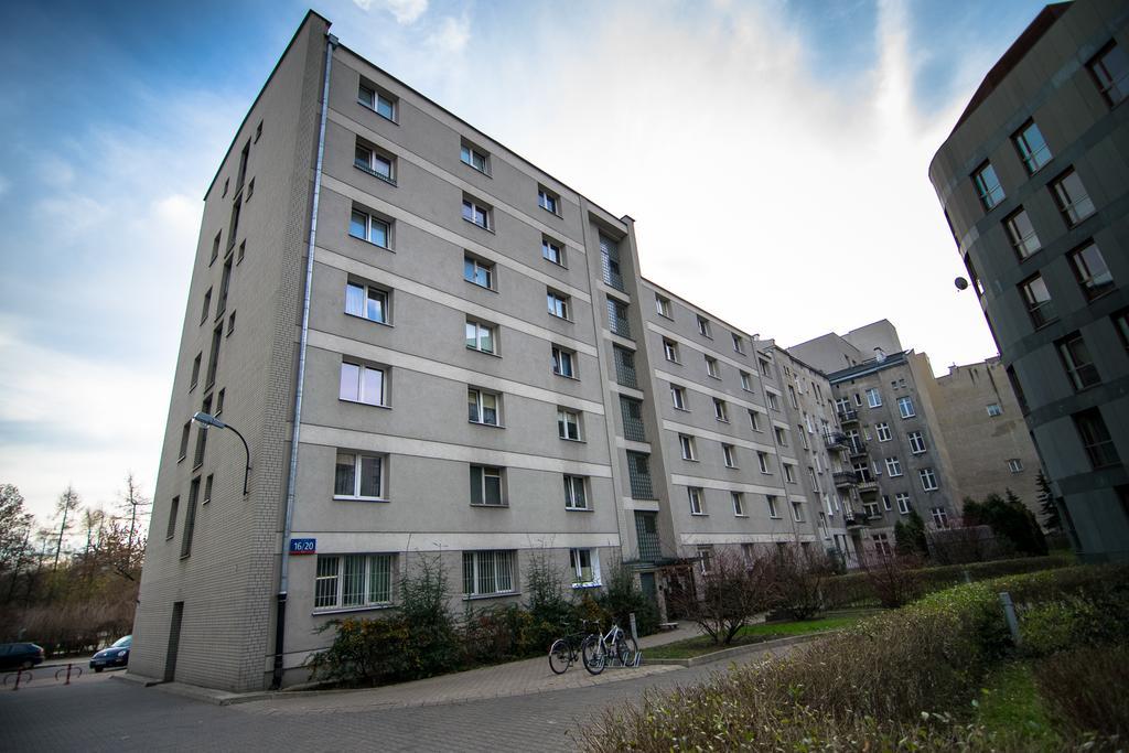 The White Apartment Warschau Buitenkant foto